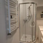 E & M Apartman