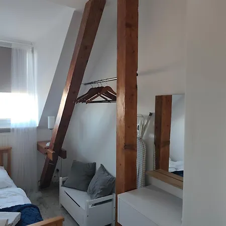 E & M Apartman *